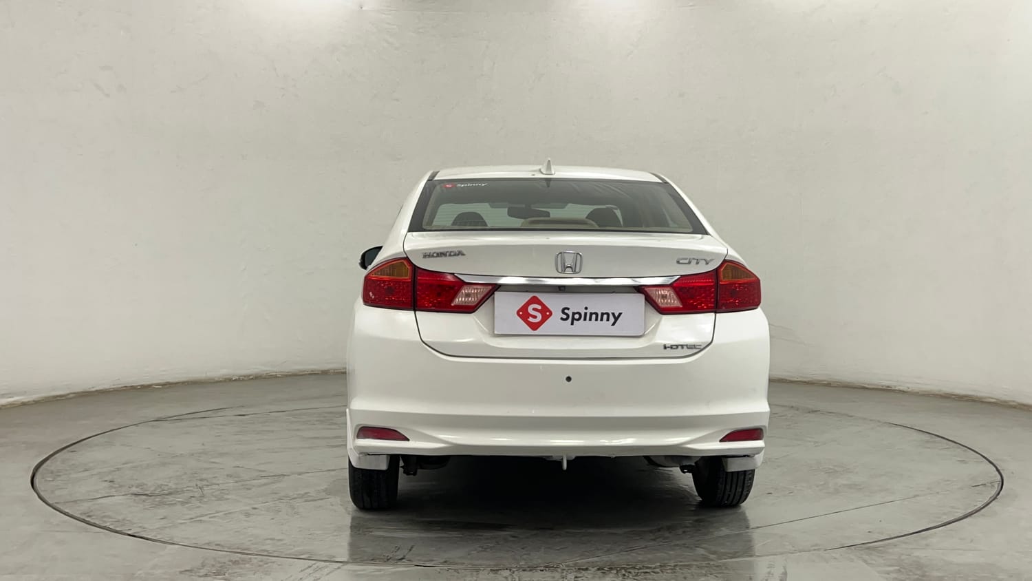Used 2016 Honda City VX Diesel Diesel Manual exterior BACK VIEW