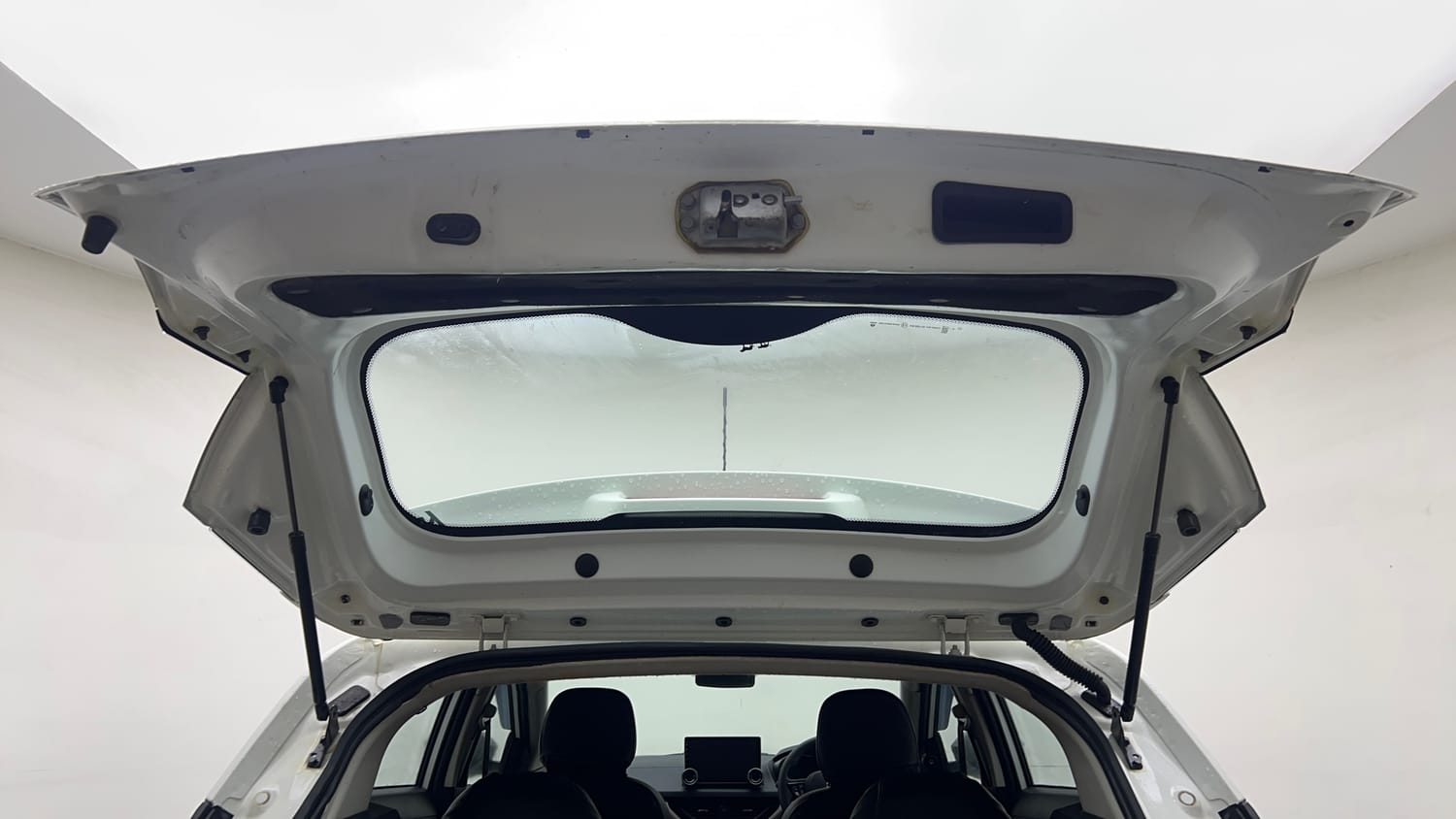 Used 2019 Tata Nexon XM Petrol Manual interior DICKY DOOR OPEN VIEW
