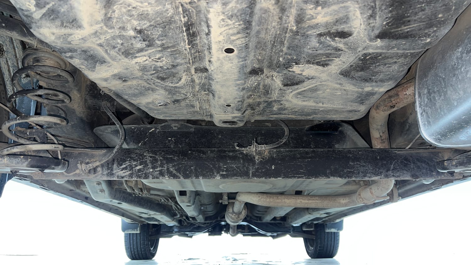 Used 2022 Tata Nexon XM (S) Petrol Manual extra REAR UNDERBODY VIEW (TAKEN FROM REAR)