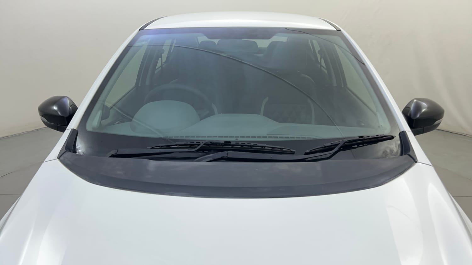 Used 2021 Tata Tigor XZ Plus Petrol Manual exterior FRONT WINDSHIELD VIEW