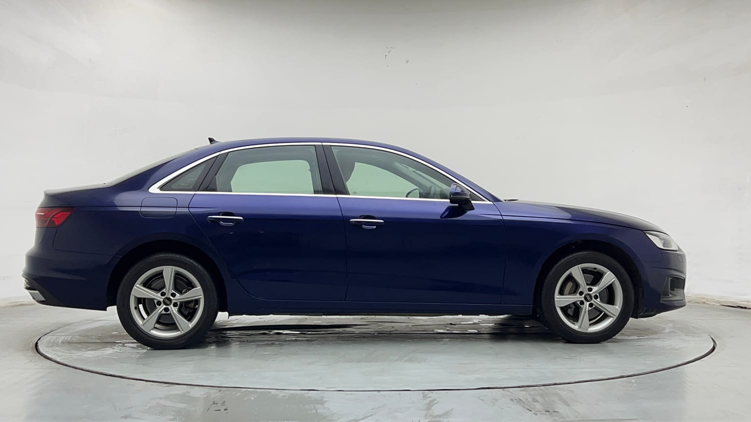 Used 2023 Audi A4 Premium Plus 40 TFSI Petrol Automatic exterior RIGHT SIDE VIEW