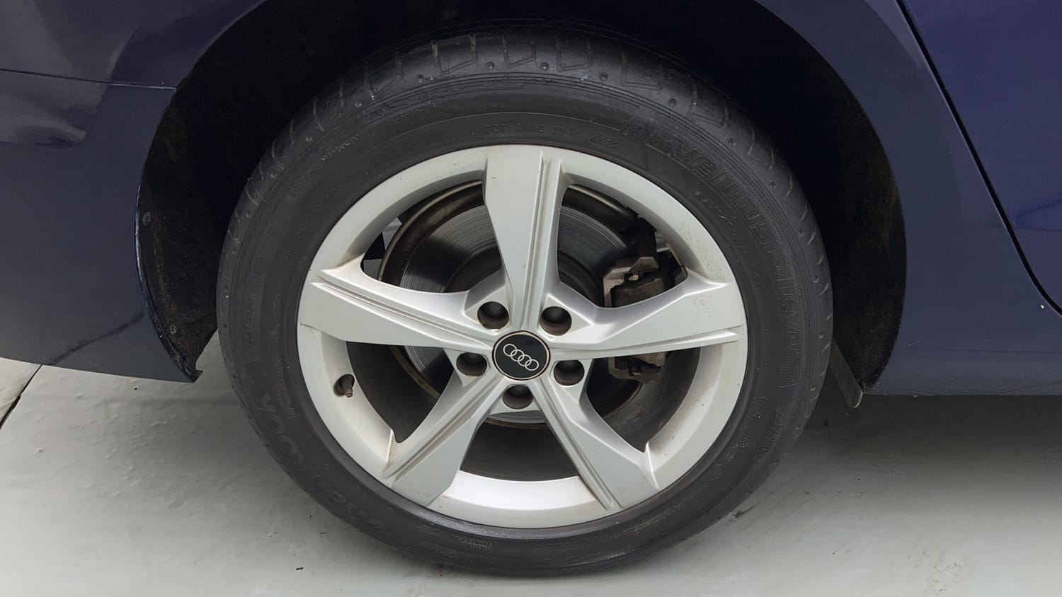 Used 2023 Audi A4 Premium Plus 40 TFSI Petrol Automatic tyres RIGHT REAR TYRE RIM VIEW