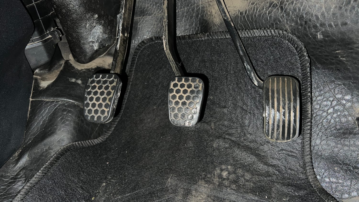 Used 2022 Tata Tiago XZ Plus CNG Cng Manual interior PEDALS VIEW