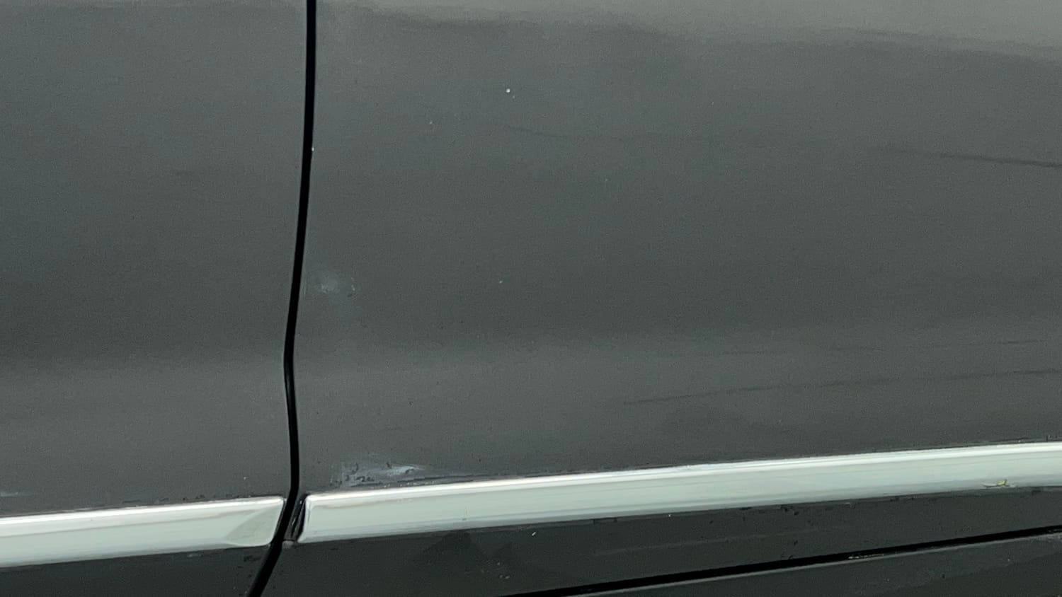 Used 2021 maruti-suzuki Vitara Brezza LXi Petrol Manual dents MINOR SCRATCH