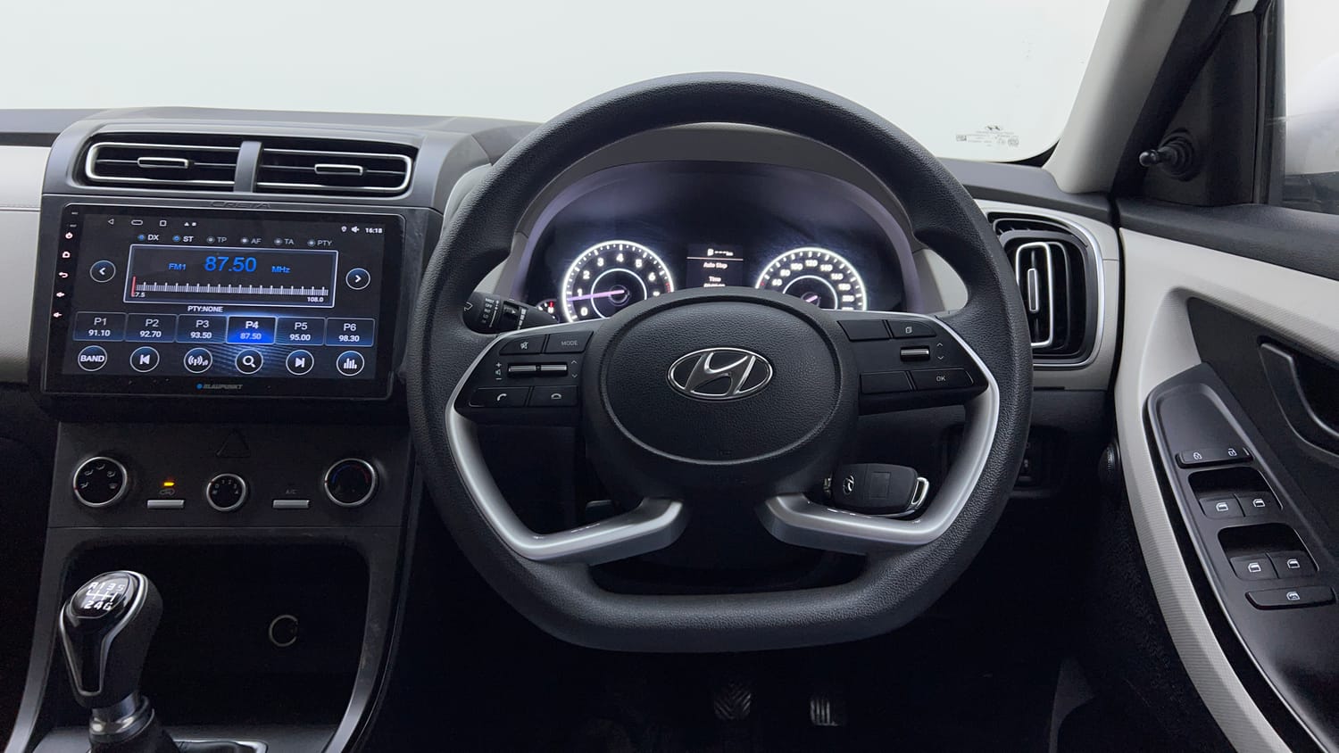 Used 2023 Hyundai Creta E 1.5 Petrol Petrol Manual interior STEERING VIEW
