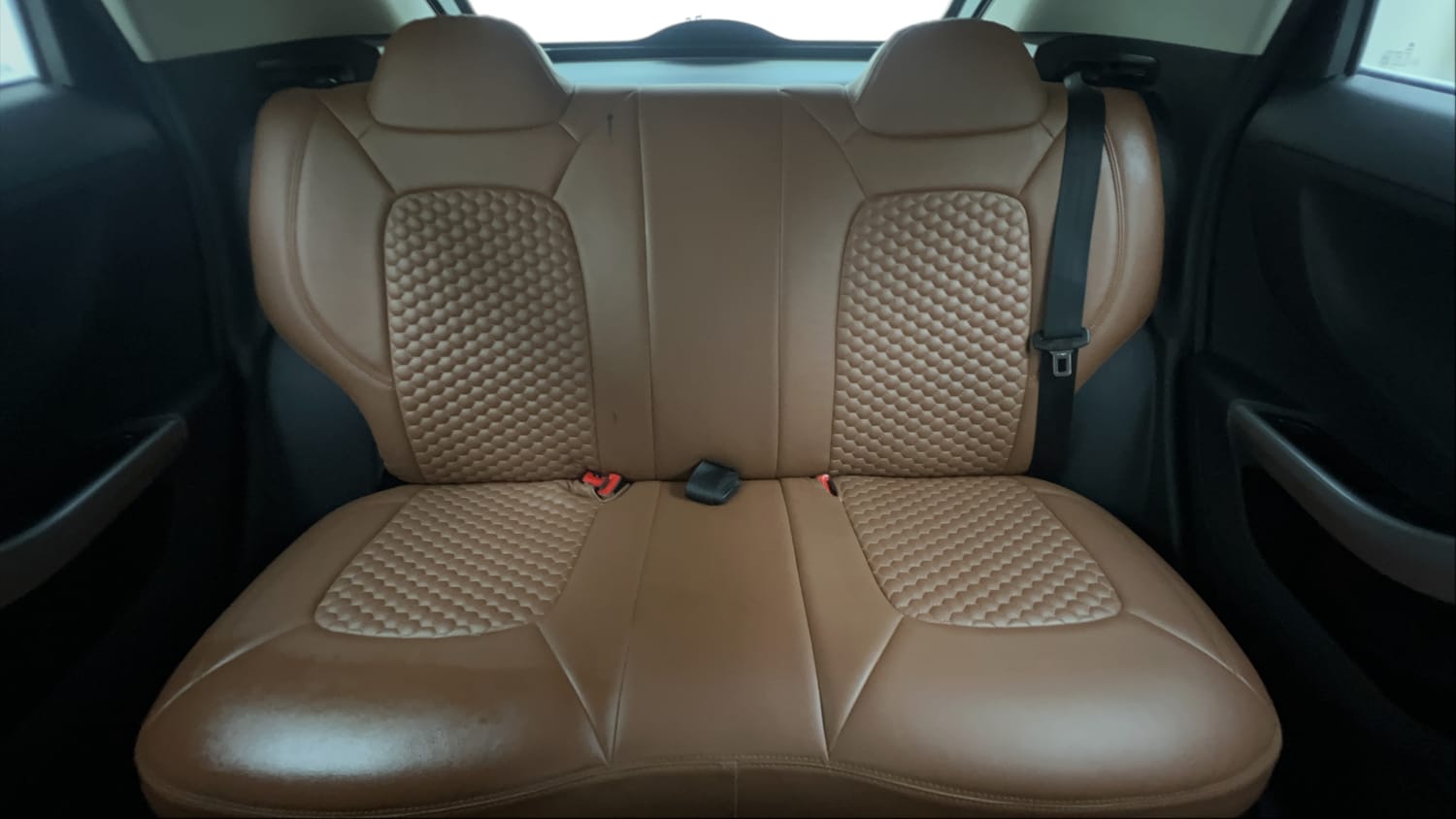 Used 2022 Tata Nexon XM (S) Petrol Manual interior REAR SEAT CONDITION VIEW