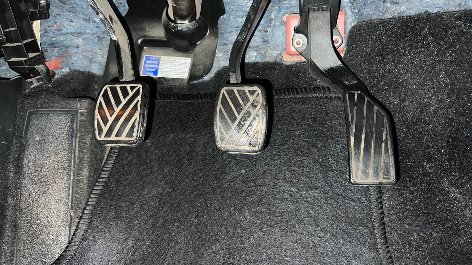 Used 2021 Maruti Suzuki Vitara Brezza [2020-2022] ZXI Plus Dual Tone Petrol Manual interior PEDALS VIEW