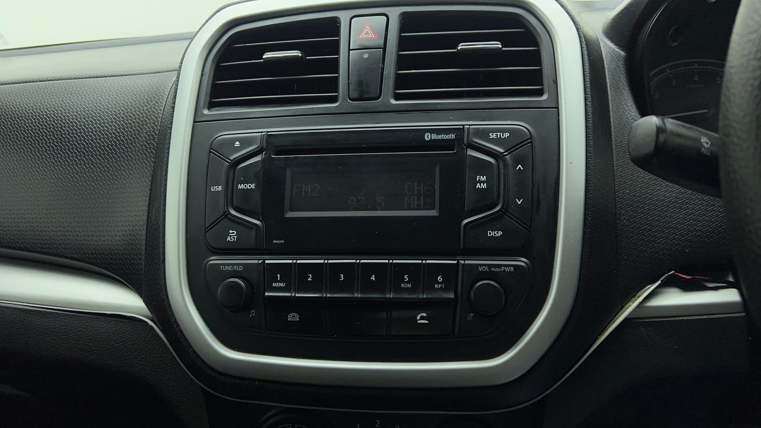 Used 2021 maruti-suzuki Vitara Brezza LXi Petrol Manual top_features Integrated (in-dash) music system
