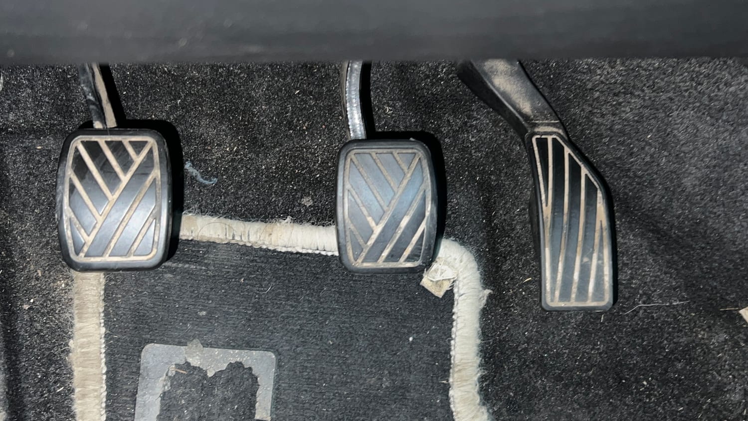 Used 2021 maruti-suzuki Vitara Brezza LXi Petrol Manual interior PEDALS VIEW