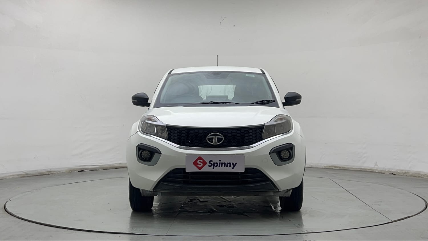 Used 2019 Tata Nexon XM Petrol Manual exterior FRONT VIEW