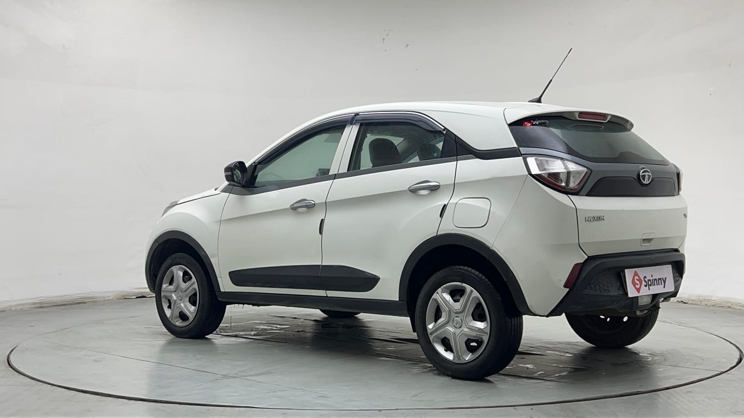 Used 2019 Tata Nexon XM Petrol Manual exterior LEFT REAR CORNER VIEW