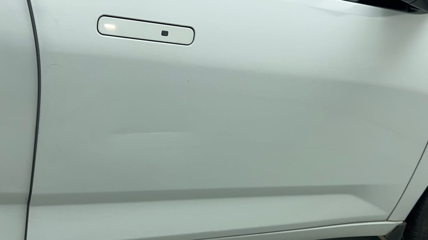 Used 2025 Tata Altroz Accomplished Plus S Petrol 6DCT Petrol Automatic dents MINOR DENT