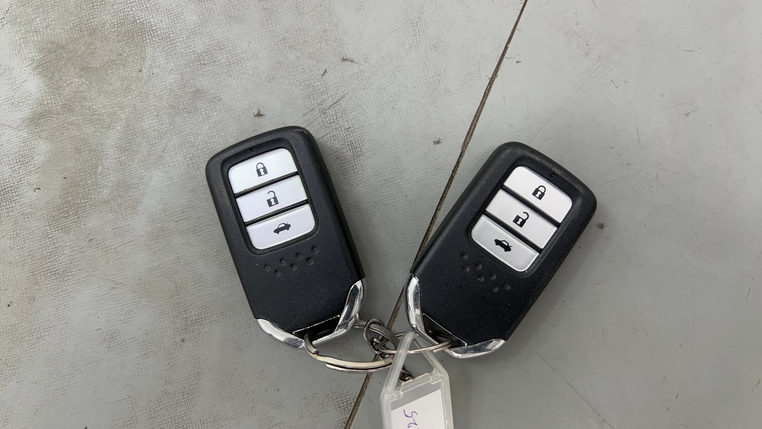 Used 2016 Honda City VX Diesel Diesel Manual extra CAR KEY VIEW