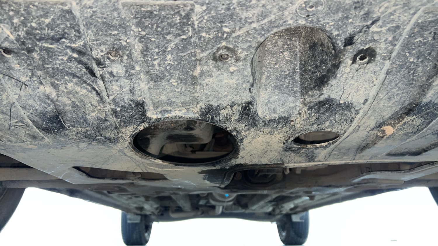 Used 2023 Hyundai Creta E 1.5 Petrol Petrol Manual extra FRONT LEFT UNDERBODY VIEW