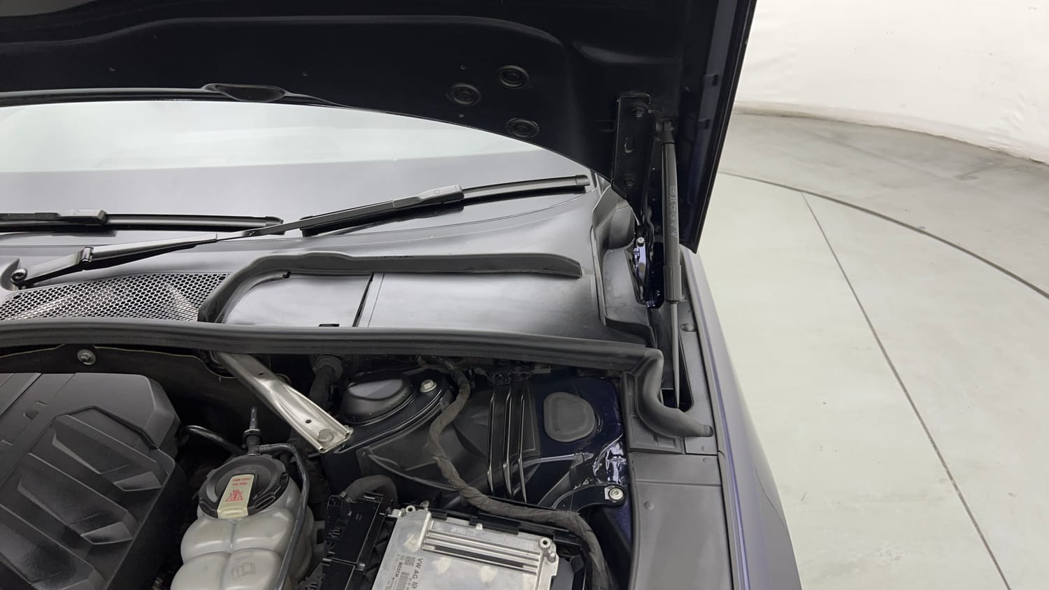 Used 2023 Audi A4 Premium Plus 40 TFSI Petrol Automatic engine ENGINE LEFT SIDE HINGE & APRON VIEW