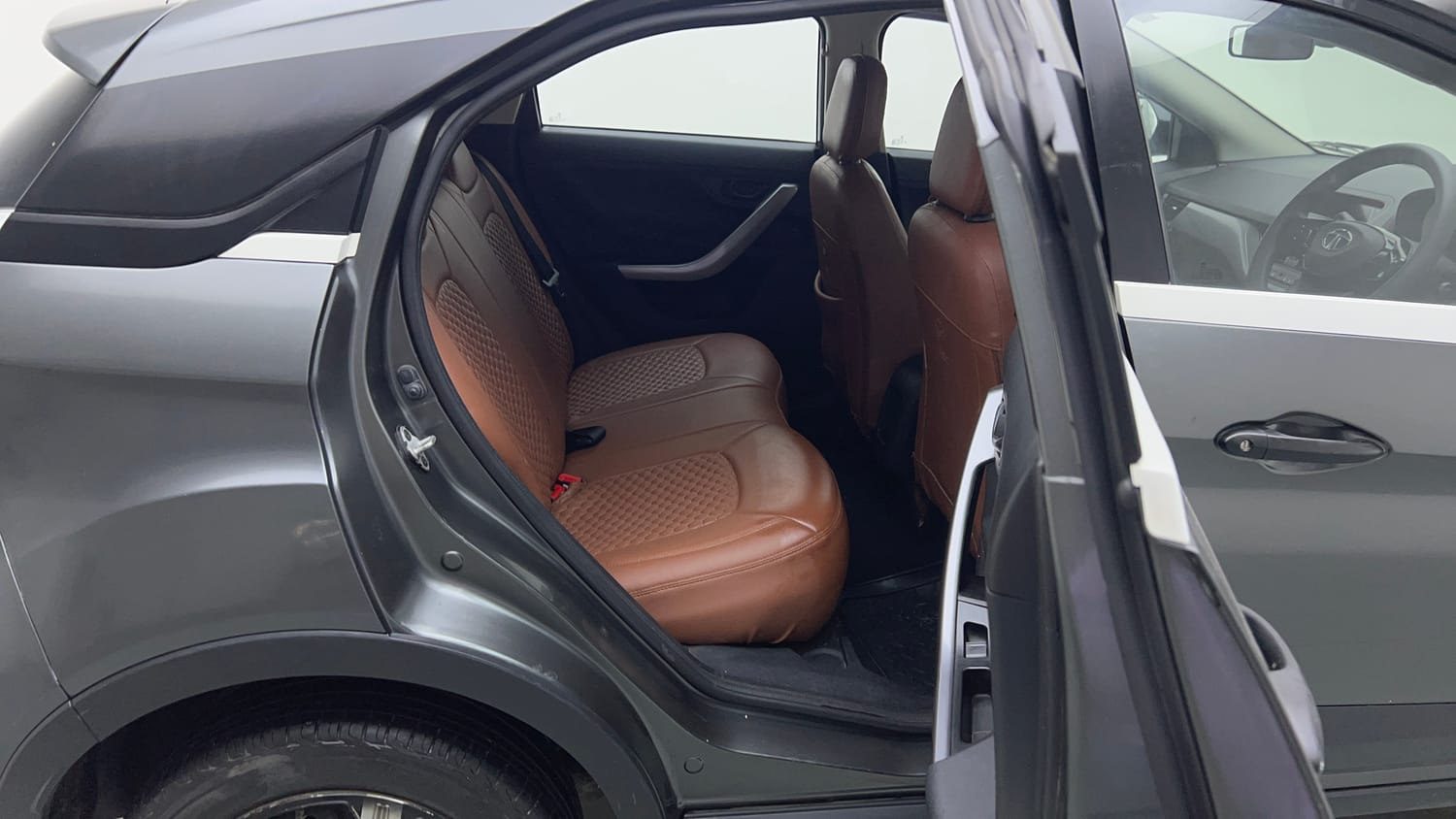 Used 2022 Tata Nexon XM (S) Petrol Manual interior RIGHT SIDE REAR DOOR CABIN VIEW