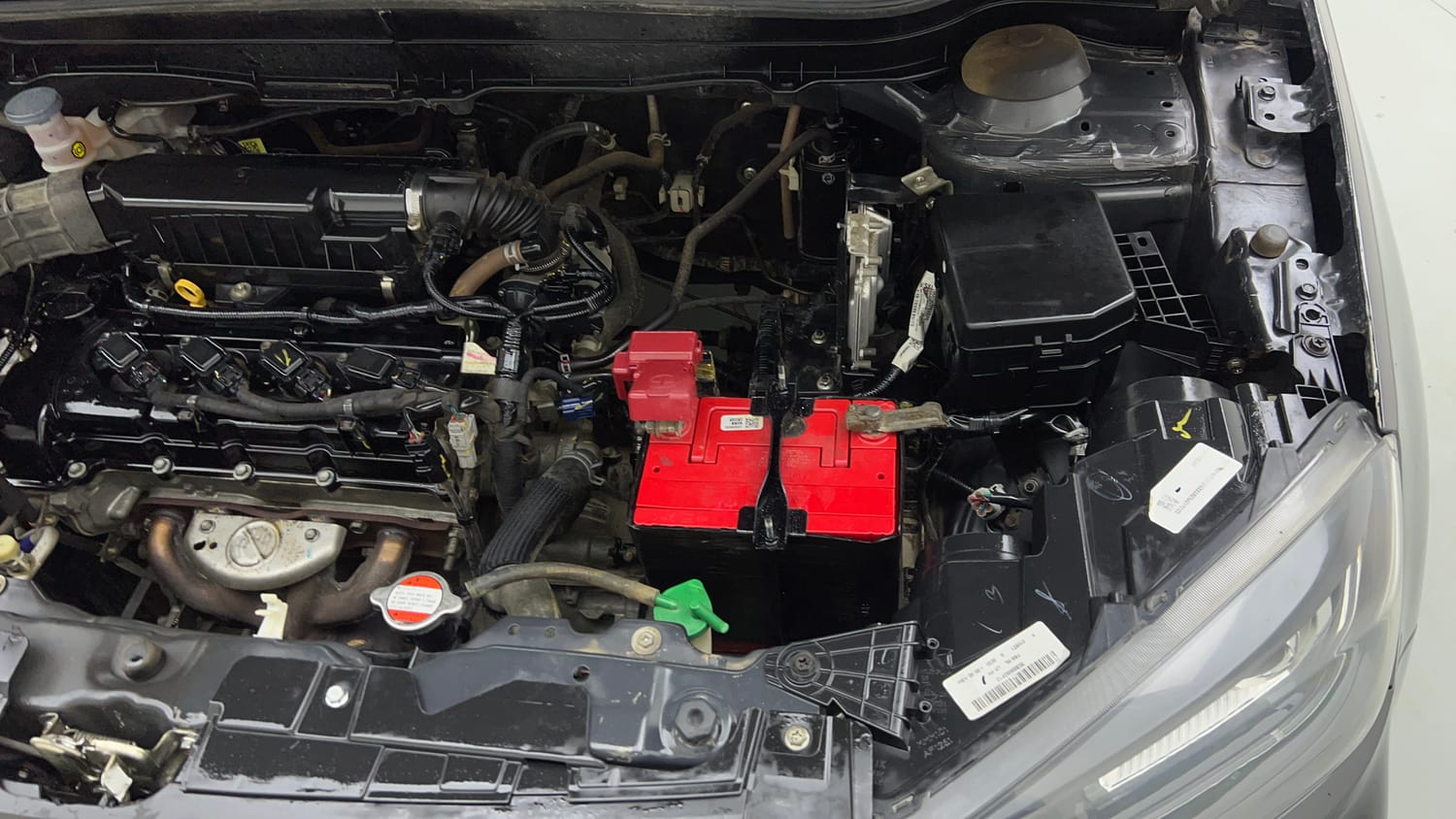 Used 2021 maruti-suzuki Vitara Brezza LXi Petrol Manual engine ENGINE LEFT SIDE VIEW