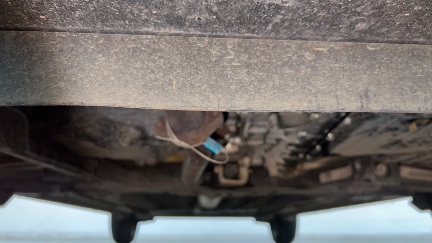 Used 2025 Tata Altroz Accomplished Plus S Petrol 6DCT Petrol Automatic extra FRONT LEFT UNDERBODY VIEW