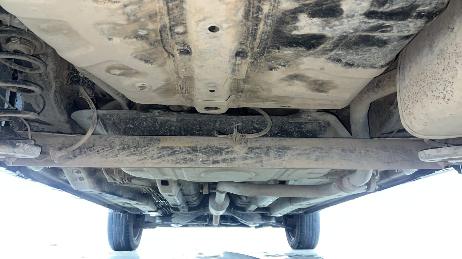 Used 2019 Tata Nexon XM Petrol Manual extra REAR UNDERBODY VIEW (TAKEN FROM REAR)