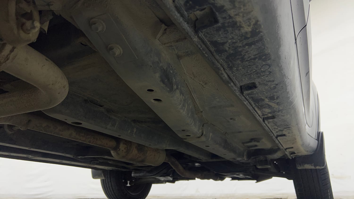 Used 2022 Tata Nexon XM (S) Petrol Manual extra REAR RIGHT UNDERBODY VIEW