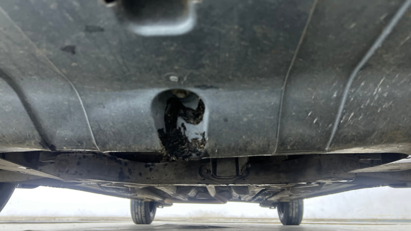 Used 2017 Hyundai Elite i20 Sportz 1.2 Petrol Manual extra FRONT LEFT UNDERBODY VIEW