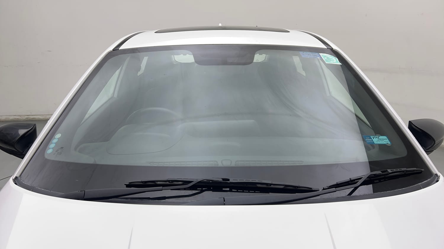 Used 2023 Hyundai i20 N Line N8 1.0 Turbo DCT Petrol Automatic exterior FRONT WINDSHIELD VIEW