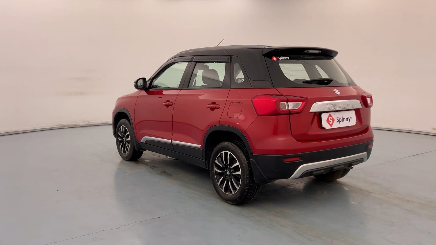 Used 2021 Maruti Suzuki Vitara Brezza [2020-2022] ZXI Plus Dual Tone Petrol Manual exterior LEFT REAR CORNER VIEW