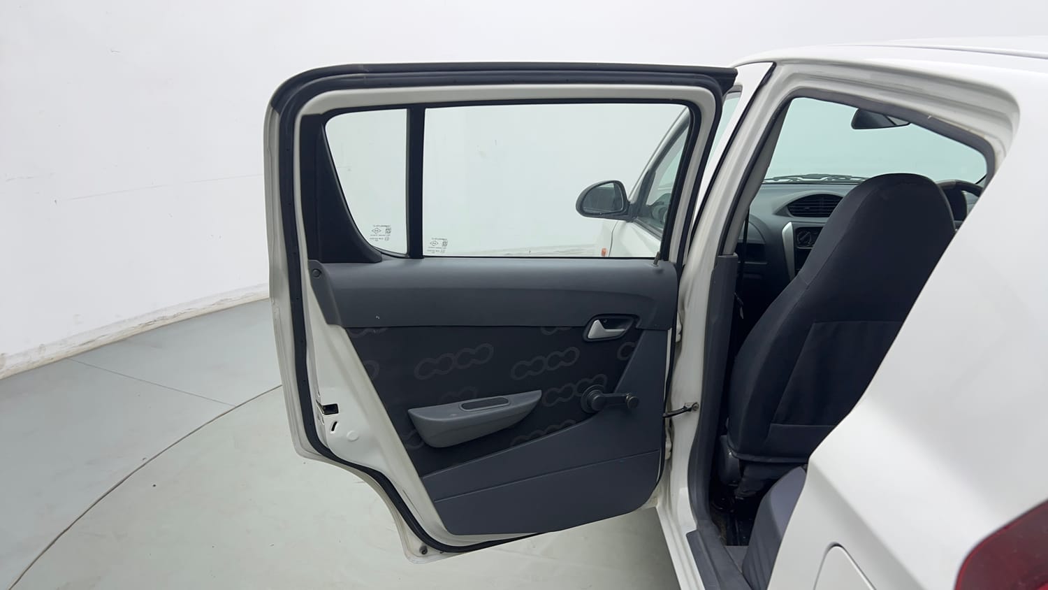 Used 2014 Maruti Suzuki Alto 800 Lxi Petrol Manual interior LEFT REAR DOOR OPEN VIEW