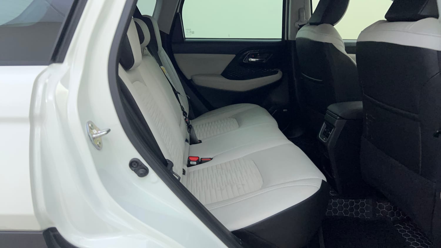 Used 2026 Maruti Suzuki Victoris ZXI+ (O) MT 2W Petrol Manual interior RIGHT SIDE REAR DOOR CABIN VIEW