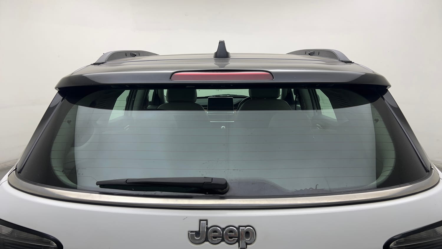 Used 2021 Jeep Compass Limited (O) 2.0 Diesel Diesel Manual exterior BACK WINDSHIELD VIEW