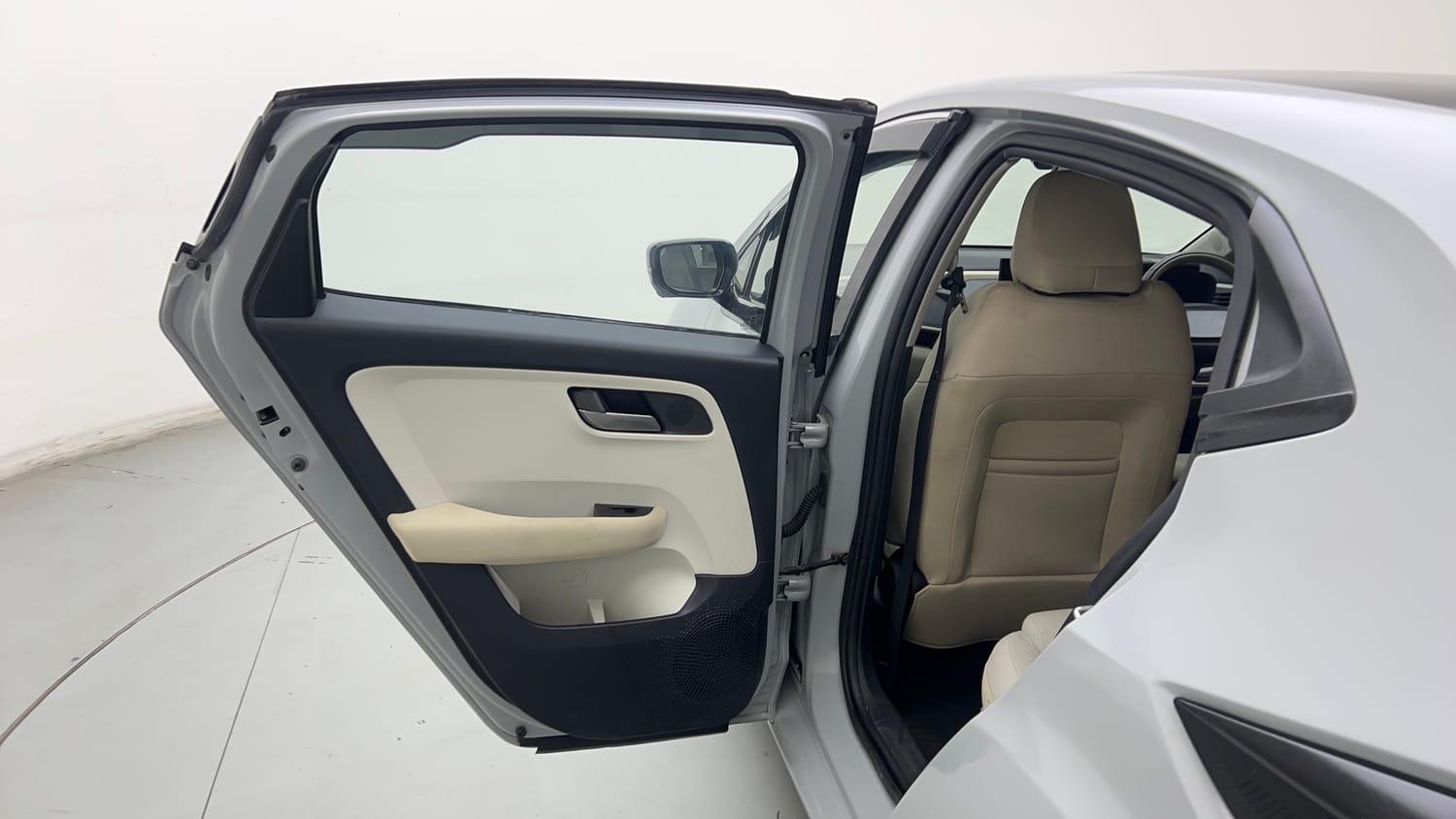 Used 2025 Tata Altroz Accomplished Plus S Petrol 6DCT Petrol Automatic interior LEFT REAR DOOR OPEN VIEW