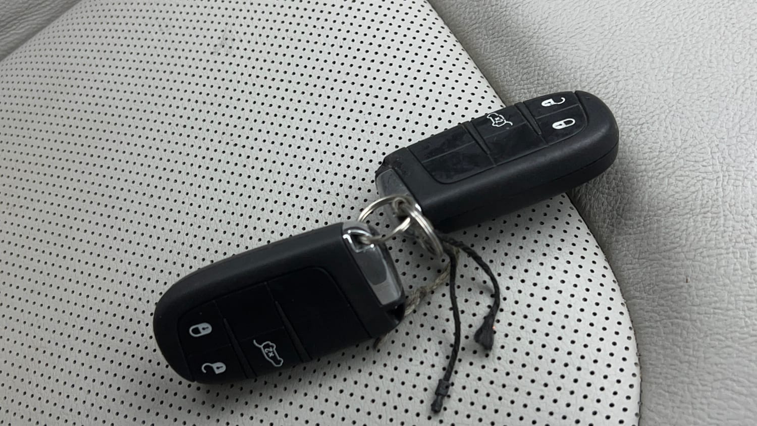 Used 2021 Jeep Compass Limited (O) 2.0 Diesel Diesel Manual extra CAR KEY VIEW