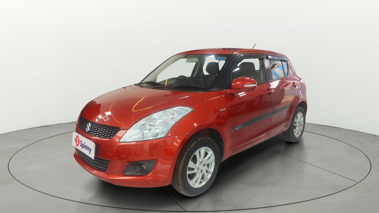 Used 2013 Maruti Suzuki Swift ZXi Petrol Manual exterior LEFT FRONT CORNER VIEW