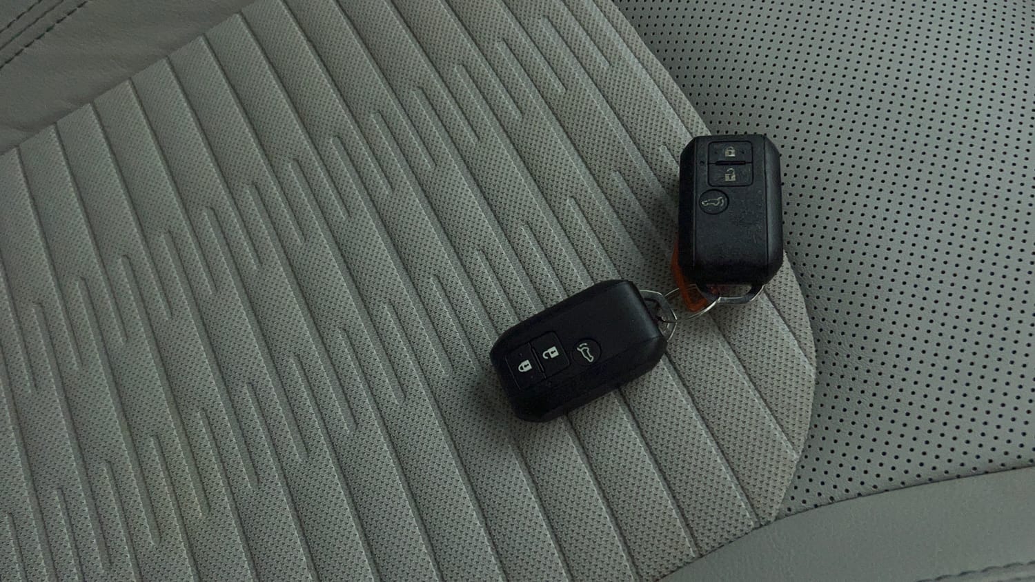 Used 2026 Maruti Suzuki Victoris ZXI+ (O) MT 2W Petrol Manual extra CAR KEY VIEW