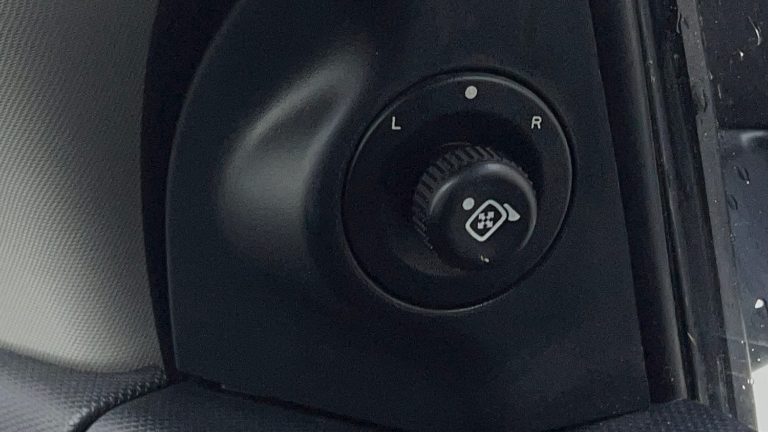 Used 2019 Tata Nexon XM Petrol Manual top_features Adjustable ORVM