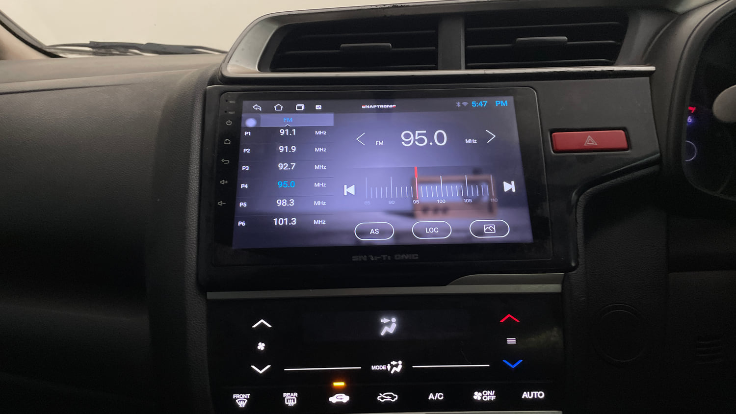 Used 2016 Honda Jazz VX Diesel Diesel Manual top_features Integrated (in-dash) music system