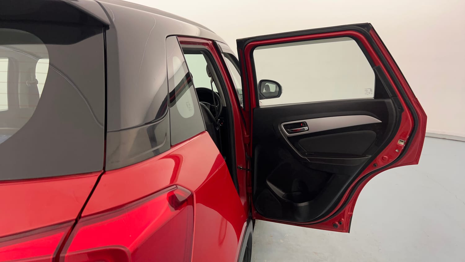 Used 2021 Maruti Suzuki Vitara Brezza [2020-2022] ZXI Plus Dual Tone Petrol Manual interior RIGHT REAR DOOR OPEN VIEW