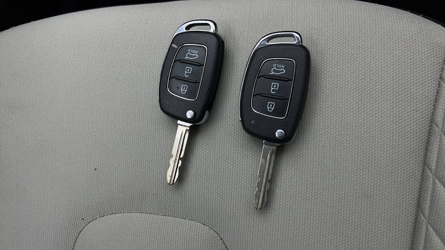 Used 2023 Hyundai Creta E 1.5 Petrol Petrol Manual extra CAR KEY VIEW