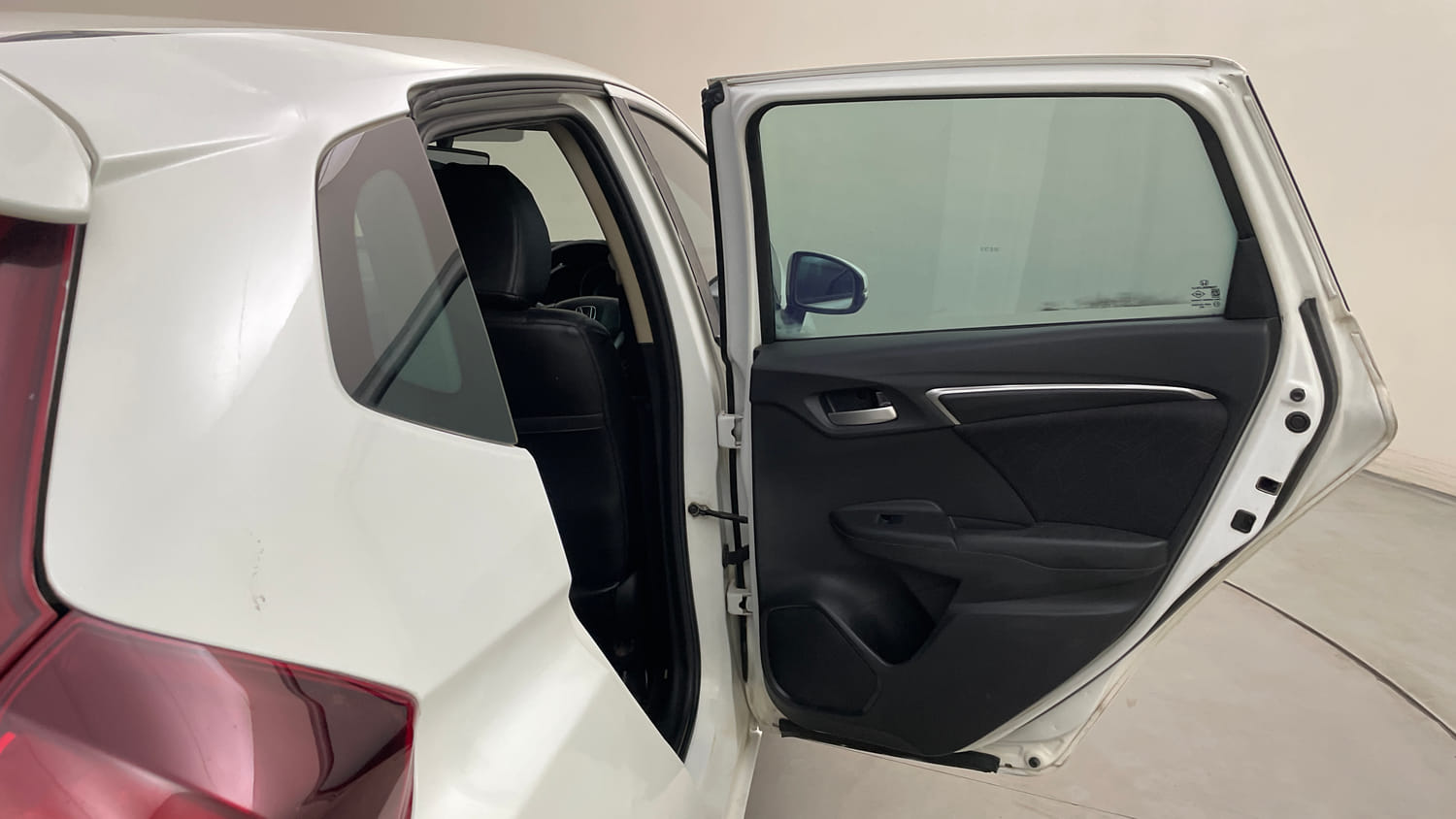 Used 2016 Honda Jazz VX Diesel Diesel Manual interior RIGHT REAR DOOR OPEN VIEW
