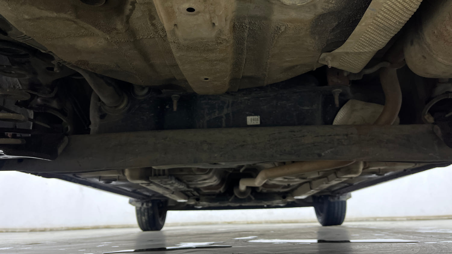 Used 2022 Hyundai Santro Sportz Petrol Manual extra REAR UNDERBODY VIEW (TAKEN FROM REAR)
