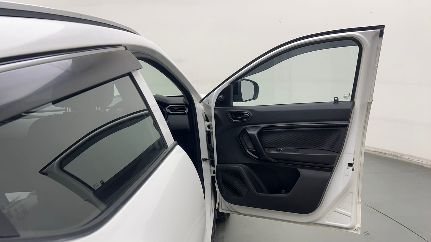 Used 2025 Renault Kiger RXE Petrol Manual interior RIGHT FRONT DOOR OPEN VIEW