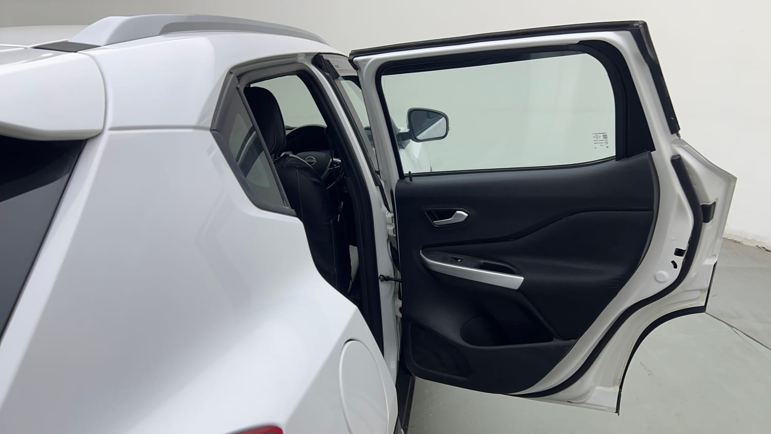 Used 2024 Nissan Magnite XL Petrol Manual interior RIGHT REAR DOOR OPEN VIEW