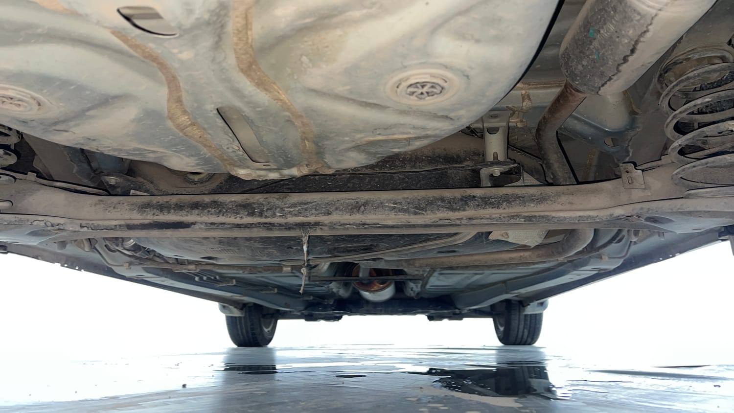 Used 2021 Maruti Suzuki Baleno Zeta Automatic Petrol Automatic extra REAR UNDERBODY VIEW (TAKEN FROM REAR)