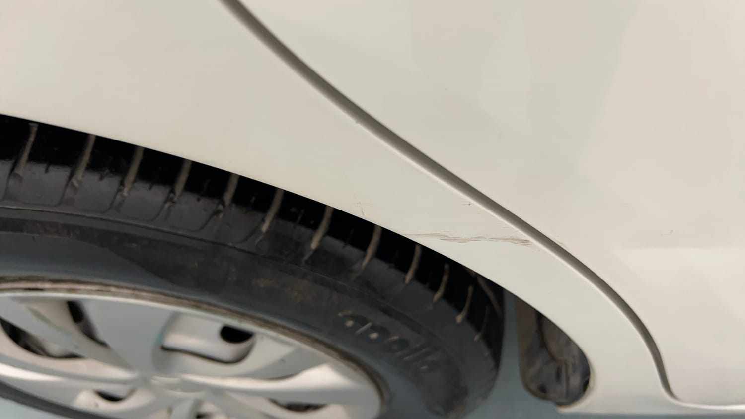 Used 2020 Maruti Suzuki Swift LXi Petrol Manual dents MINOR SCRATCH