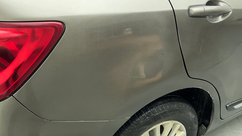 Used 2018 Maruti Suzuki Dzire ZXi Petrol Manual dents MINOR DENT