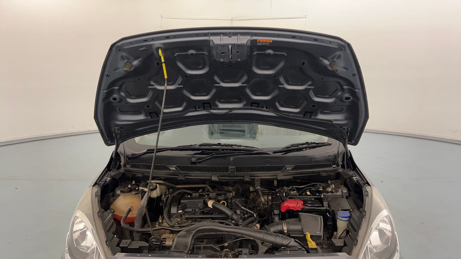 Used 2021 Ford Figo Aspire Titanium Plus 1.2 Ti-VCT Petrol Manual engine ENGINE & BONNET OPEN FRONT VIEW