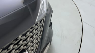 minor_scratch_0