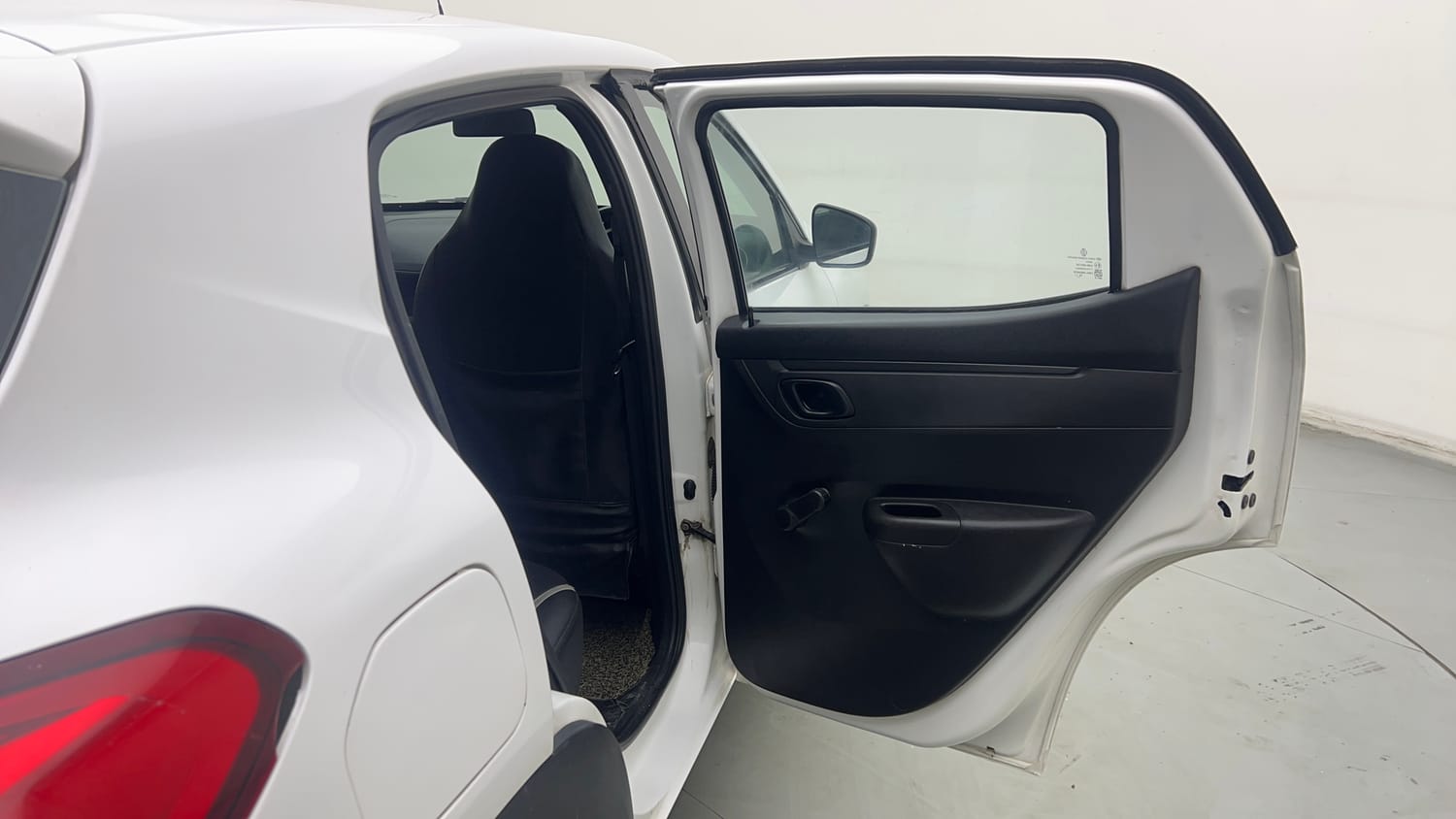 Used 2019 Renault Kwid RXL Petrol Manual interior RIGHT REAR DOOR OPEN VIEW