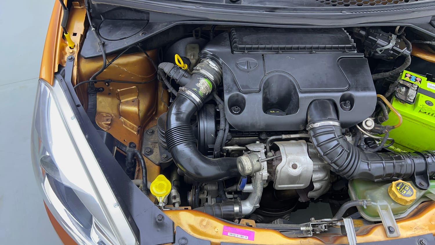 Used 2018 Tata Tiago Revotorq XT Diesel Manual engine ENGINE RIGHT SIDE VIEW