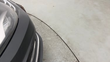 minor_scratch_0